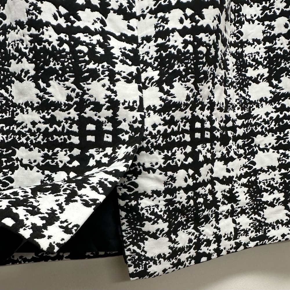 Ann Taylor Women’s New 8 Petite Monochrome Patterned Pencil Skirt - Picture 6 of 9